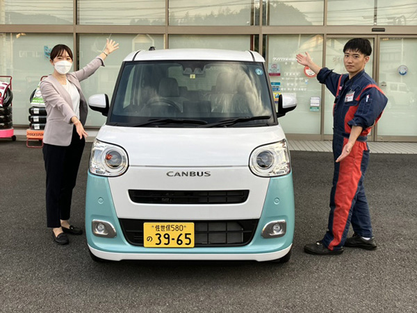 ムーヴキャンバス ストライプス　フロント